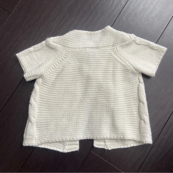 Arizona Jeans baby girl short sleeved knit cream button cardigan size 18-24M EUC - Picture 3 of 3